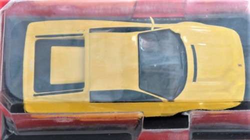 Boxed & Sealed Die Cast Ferrari Testarossa (Official Licensed Product) Scale 1:43 L: 9,5 cm