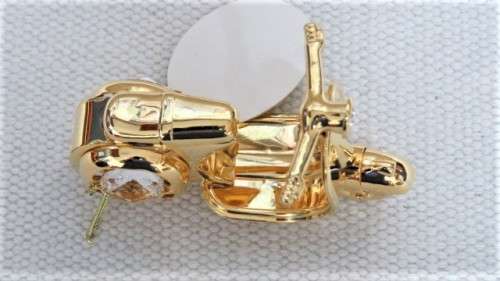 Unique Boxed Crystal Temptations 24K Gold Plated Vespa With Swarovski Crystals 7,5 x 4,5 cm
