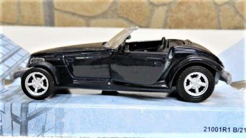 Boxed Maisto `Fresh Metal` Power Racer Chrysler Prowler With Pull Back Action Scale 1:39 L: 11 cm