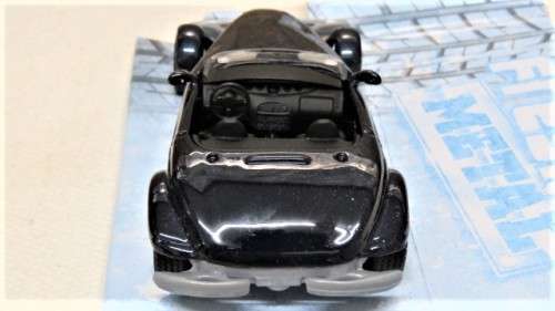 Boxed Maisto `Fresh Metal` Power Racer Chrysler Prowler With Pull Back Action Scale 1:39 L: 11 cm