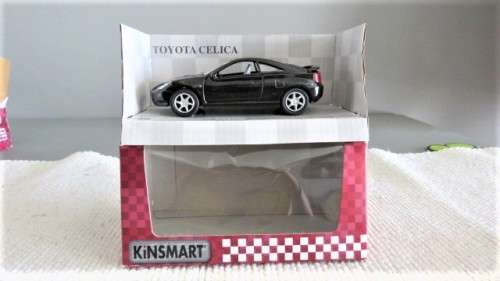Boxed Kinsmart Die Cast Toyota Celica With Pull Back Action #5038 Scale 1:34 L: 12,5 cm