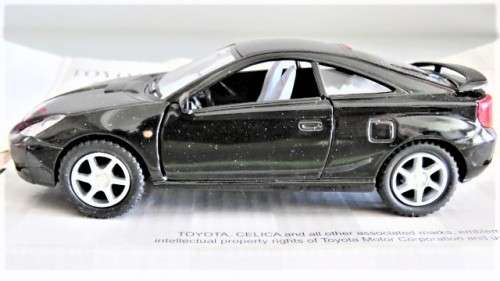 Boxed Kinsmart Die Cast Toyota Celica With Pull Back Action #5038 Scale 1:34 L: 12,5 cm