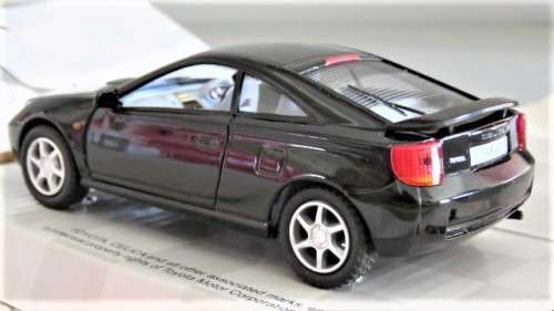 Boxed Kinsmart Die Cast Toyota Celica With Pull Back Action #5038 Scale 1:34 L: 12,5 cm