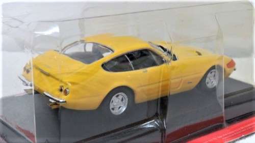 Boxed & Sealed Die Cast Ferrari 365 GTB/4 Daytona (Official Licensed Product) Scale 1:43 L: 10 cm