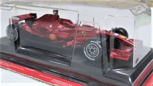 Boxed & Sealed Die Cast Ferrari F2007 2007 Kimi Raikkonen (Official Licensed Product) 1:43 L: 11 cm