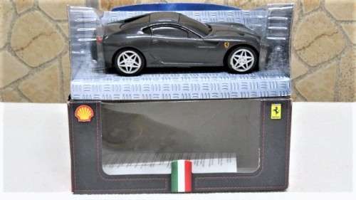 Boxed Hot Wheels Shell V-Power Battery Operated Ferrari 599 GTB Fiorano Scale 1:38 L: 12 cm