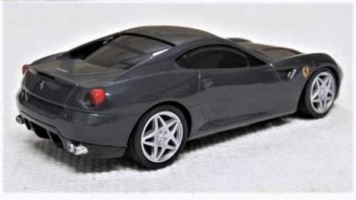 Boxed Hot Wheels Shell V-Power Battery Operated Ferrari 599 GTB Fiorano Scale 1:38 L: 12 cm