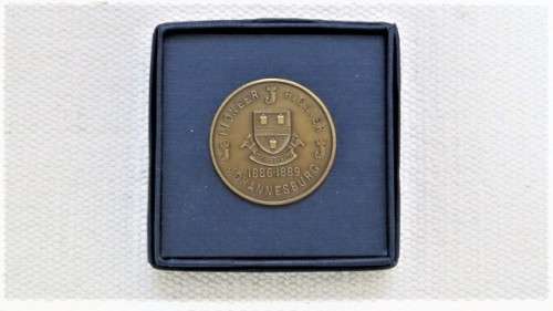 Boxed S.A.M.Johannesburg 1886-1889 70th Anniversary Festival Pioneer Bronze Medallion 39 mm