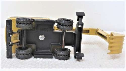 Vintage Germany NZG 1995 Caterpillar Cat M318 Mobile Excavator #405 No Box Scale 1:50 L: 130 mm