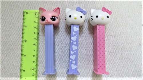 Nineteen Awesome Vintage Pez Dispensers Details in Description SOLD AS IS