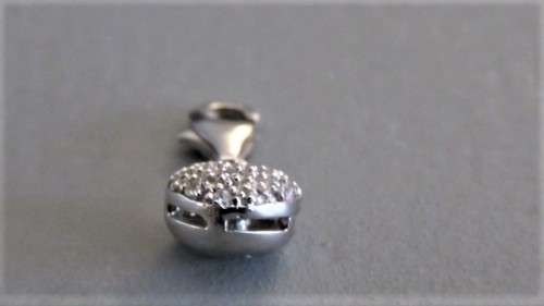 Lovely Vintage Sterling Silver Small Puffy Heart Pendant With Rhinestones 9 x 9 mm (1.8 g)