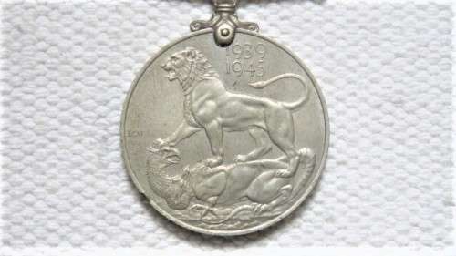 United Kingdom World War II 1939-1945 War Medal Unnamed