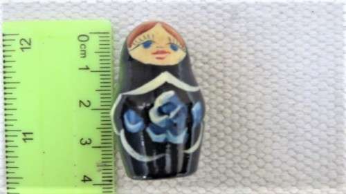 Superb Vintage Five Piece Wooden Russian Matryoshka Nesting Doll Set H: 145 mm