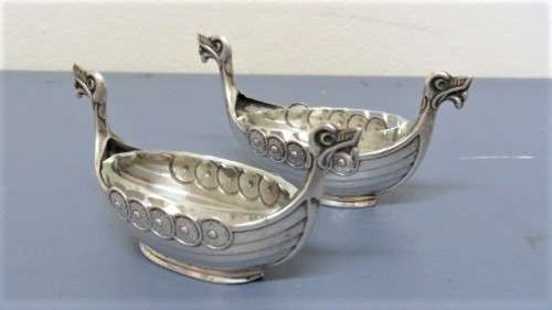 Two Lovely Vintage Norwegian .830 Silver Viking Boat Salt Pots Clear Glass Liners 45 x 90 mm 25 g