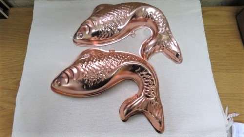 Two Vintage Lightweight Copper Coloured Fish Shaped Jelly Moulds L: 305 mm (RELISTED ITEM)