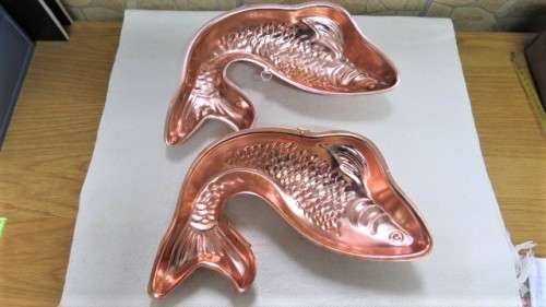 Two Vintage Lightweight Copper Coloured Fish Shaped Jelly Moulds L: 305 mm (RELISTED ITEM)