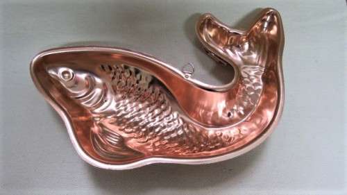 Two Vintage Lightweight Copper Coloured Fish Shaped Jelly Moulds L: 305 mm (RELISTED ITEM)