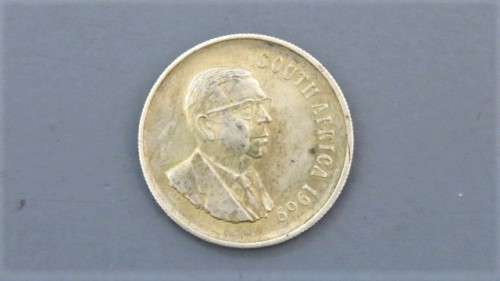 Republic of South Africa Silver 1969 One Rand Coin (14.9 g)
