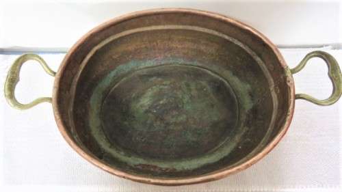 Set of 3 Vintage Hand Made Oval Copper Basins/Pots Brass Handles Copper Rivets See Description