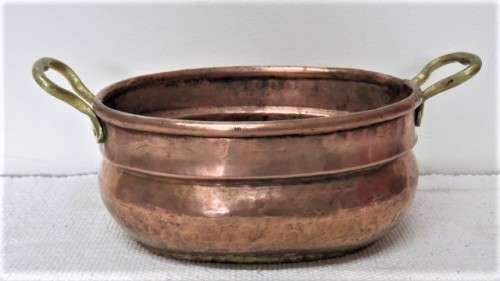 Set of 3 Vintage Hand Made Oval Copper Basins/Pots Brass Handles Copper Rivets See Description