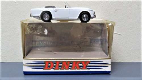Wonderful Boxed Matchbox Dinky Toys Die Cast 1965 Triumph TR4A-IRS #DY-20 Scale 1:43 L: 90 mm