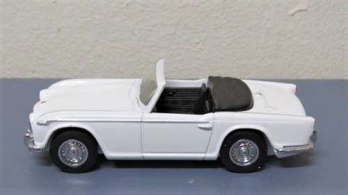 Wonderful Boxed Matchbox Dinky Toys Die Cast 1965 Triumph TR4A-IRS #DY-20 Scale 1:43 L: 90 mm