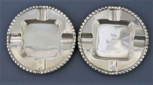 Two Antique .830 Silver Small Round Ashtrays Square Inner Decorative Border D: 70 mm 36 g