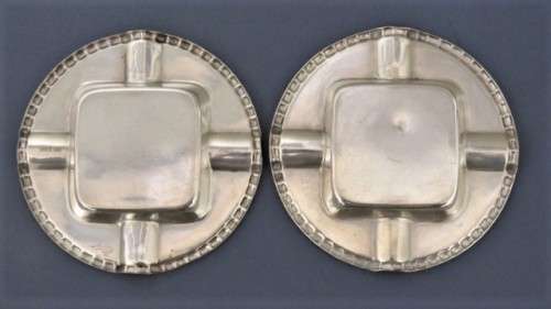 Two Antique .830 Silver Small Round Ashtrays Square Inner Decorative Border D: 70 mm 36 g