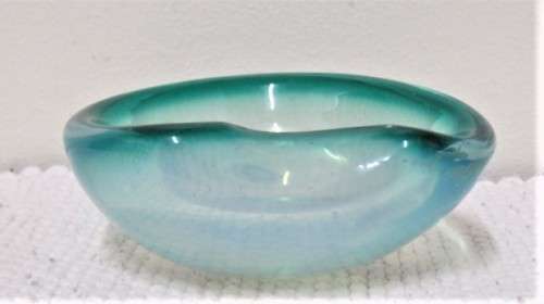 Beautiful Vintage Murano Teal Coloured Small Glass Bowl 100 x 80 mm