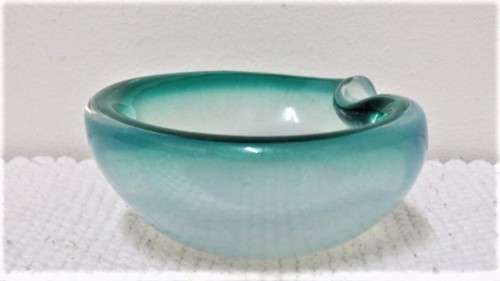 Beautiful Vintage Murano Teal Coloured Small Glass Bowl 100 x 80 mm
