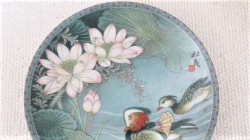 Stunning Vintage 1990 Imperial Jingdezhen Porcelain `Gift of Truth` Collector Plate Signed D: 215 mm