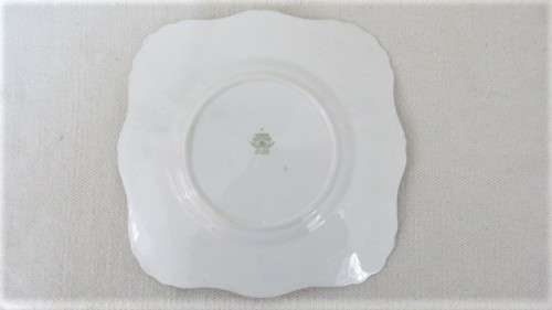 Lovely Vintage Tuscan Fine Bone China Square Plate Tab Handles Gold Gilt Trim 220 x 220 mm