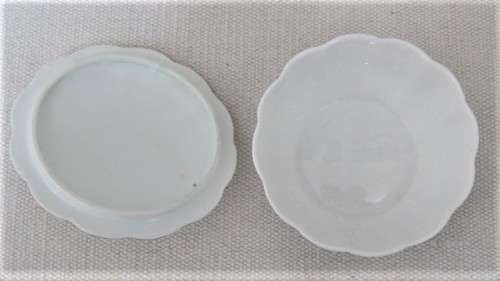 Wonderful Vintage Aynsley `Wild Tudor` Fine Bone China Lidded Powder/Trinket Pot 113 x 55 mm