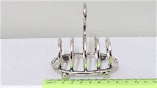 Antique Hallmarked Birmingham Elkington & Co Ltd 1932-33 Small Oval Silver Toast Rack (65 g)
