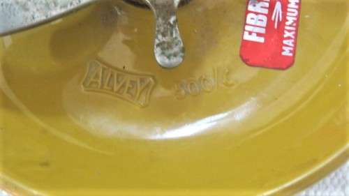 Vintage 1980s Charles Alvey & Son Brisbane Australia Fibreglass Fishing Reel (500 C5 7) SOLD AS IS