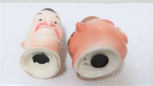 Wonderful Vintage Beswick Laurel And Hardy Salt/Pepper Cruet Set With Stand 9,5 x 12 cm
