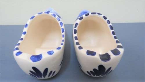 Two Fabulous Vintage Elweco Hand Painted Delft Blue Dutch Clog Ashtrays 135 x 55 mm