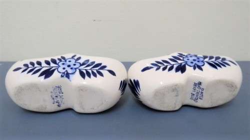 Two Fabulous Vintage Elweco Hand Painted Delft Blue Dutch Clog Ashtrays 135 x 55 mm