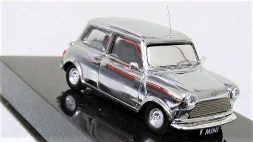 Boxed Ixo Models Die Cast Mini Cooper 1999 `David Bowie` 40th Anniversary Mini Celebrations 1:43