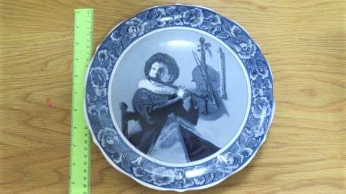 Vintage Oude Molen Fabriek Delft Special Limited Collectors Edition `The Flute Player` Plate 260 mm