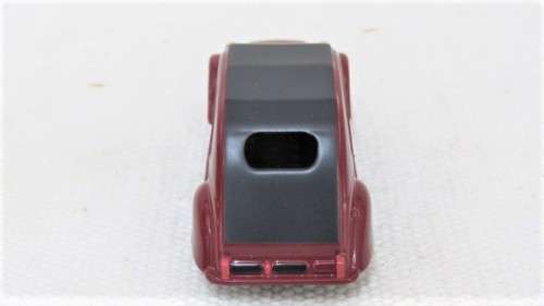 Superb Boxed Dinky Toys DeAgostini Die Cast 2 CV Citroen #24 T Scale 1:43 L: 89 mm