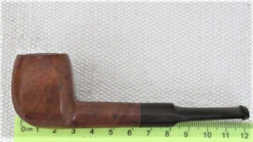 Awesome Vintage Tobacco Pipe Stand With Four Pipes Details in Description