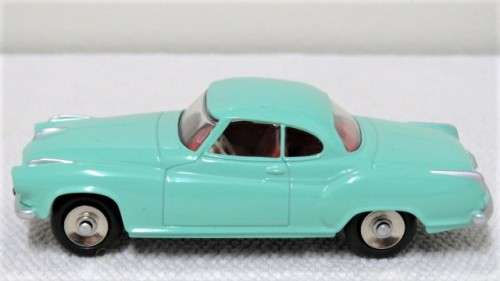 Boxed Dinky Toys DeAgostini Die Cast 1961 Coupe Borgward `Isabella` #549 Scale 1:43 L: 102 mm