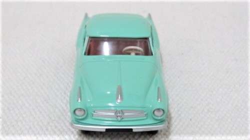 Boxed Dinky Toys DeAgostini Die Cast 1961 Coupe Borgward `Isabella` #549 Scale 1:43 L: 102 mm