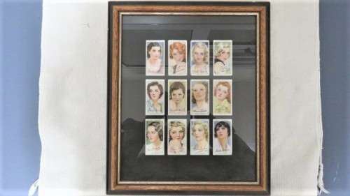 Vintage John Player & Sons 1938 Framed Genuine Cigarette Cards 12 Film Stars 30,5 x 36,5 cm