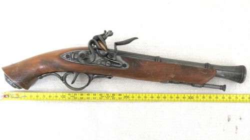 Wonderful Vintage Replica Non-Firing IR 30 Duel Flintlock Pistol L: 370 mm SOLD AS IS