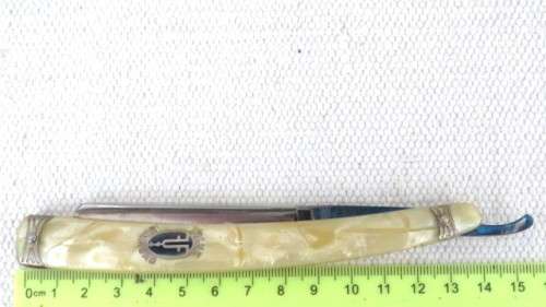 Vintage Boxed Brah & Plumacher Solingen-Weyer Blue Diamond Cutthroat Razor Mother Of Pearl Handle