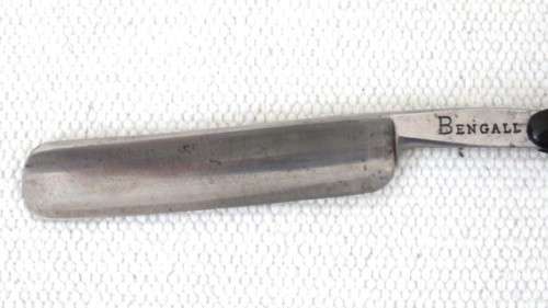 Vintage T.P. Cadman & Sons Ltd Sheffield England Bengall Cutthroat Razor In Box Black Handle 25 cm