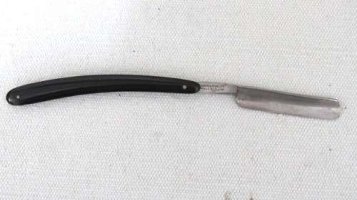Vintage T.P. Cadman & Sons Ltd Sheffield England Bengall Cutthroat Razor In Box Black Handle 25 cm
