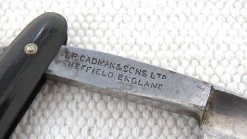 Vintage T.P. Cadman & Sons Ltd Sheffield England Bengall Cutthroat Razor In Box Black Handle 25 cm